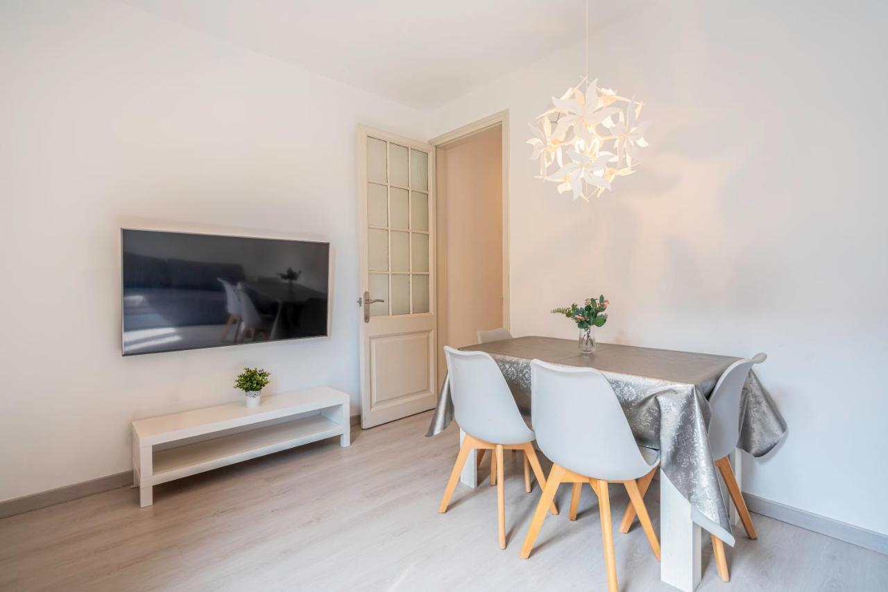 Sagrada Familia C&D Lovely Apartment Barcelona Bagian luar foto