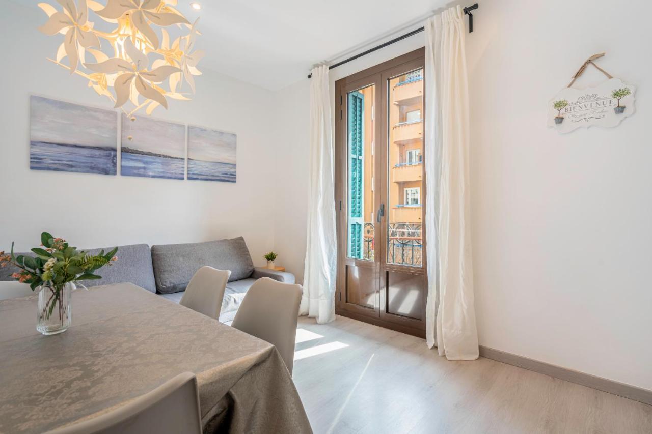Sagrada Familia C&D Lovely Apartment Barcelona Bagian luar foto