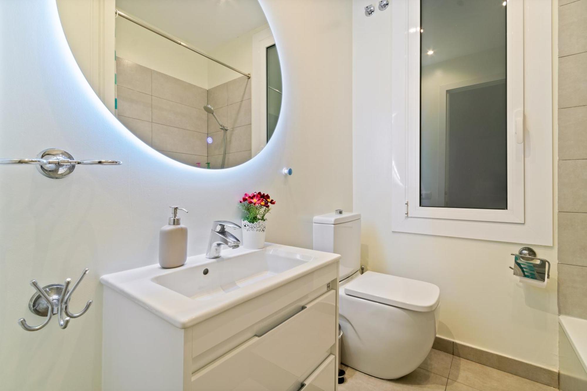 Sagrada Familia C&D Lovely Apartment Barcelona Bagian luar foto